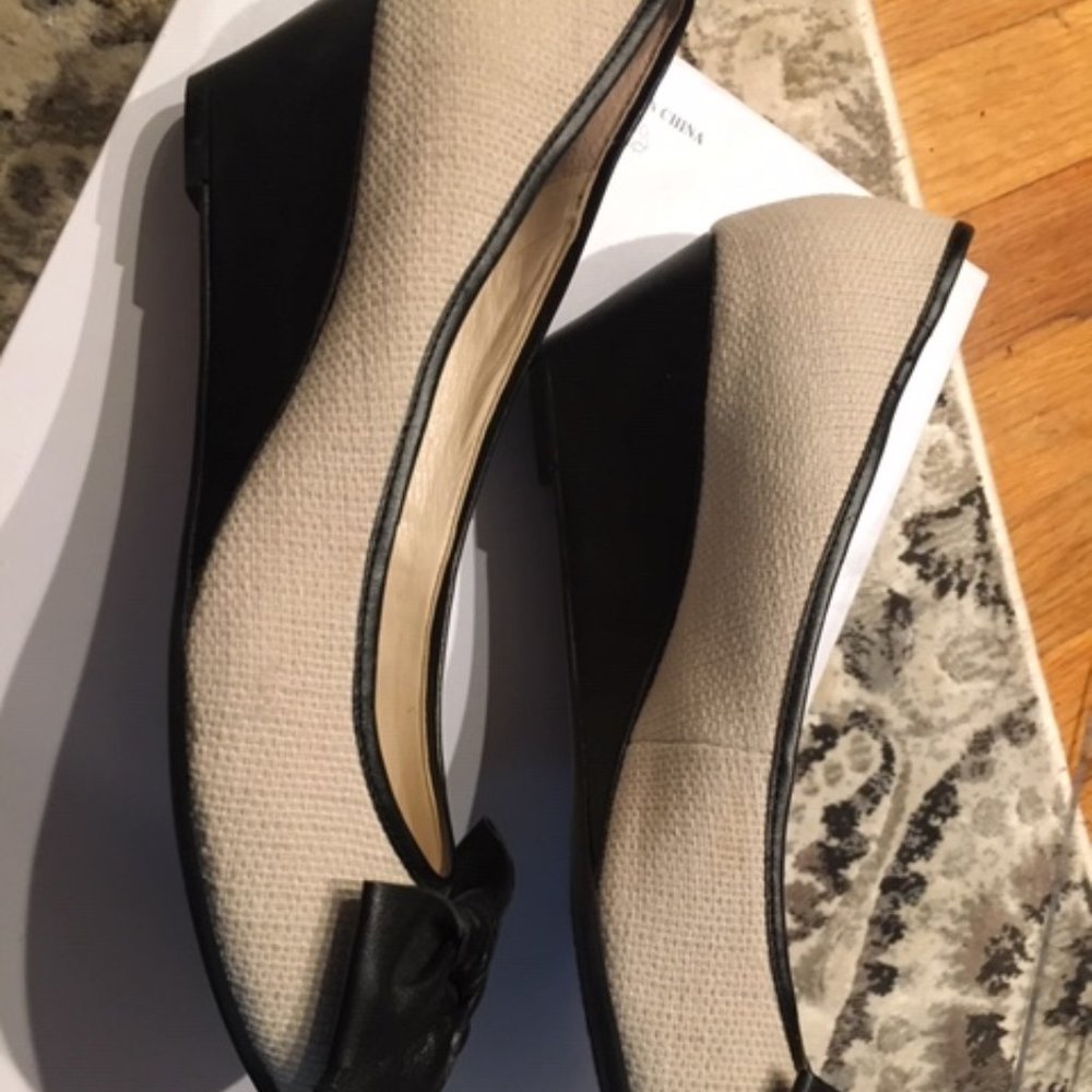 Dress Wedges - Picture 2 of 3